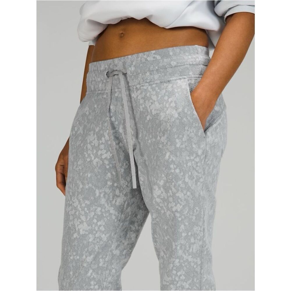 Lululemon | Ready to Rulu Jogger